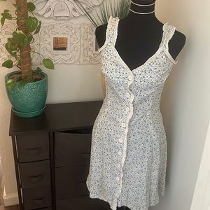 dainty blue flowered button up dress.